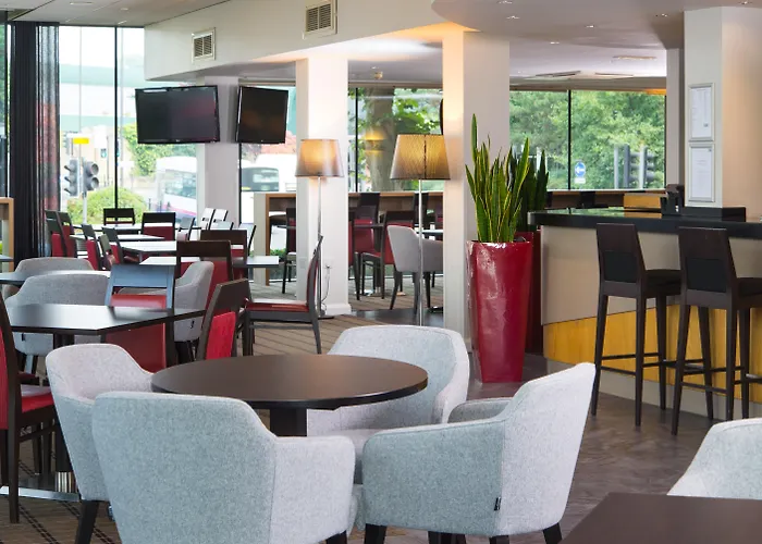 Best Hotels Near Komedia Bath, a Cultural Gem