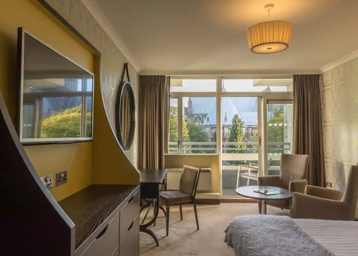Top Hotels Near Lincoln Cathedral
