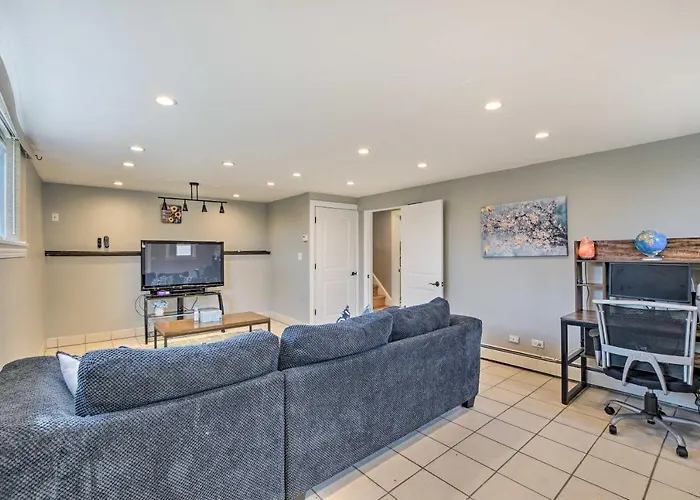 Top Hotels in Skokie, Illinois