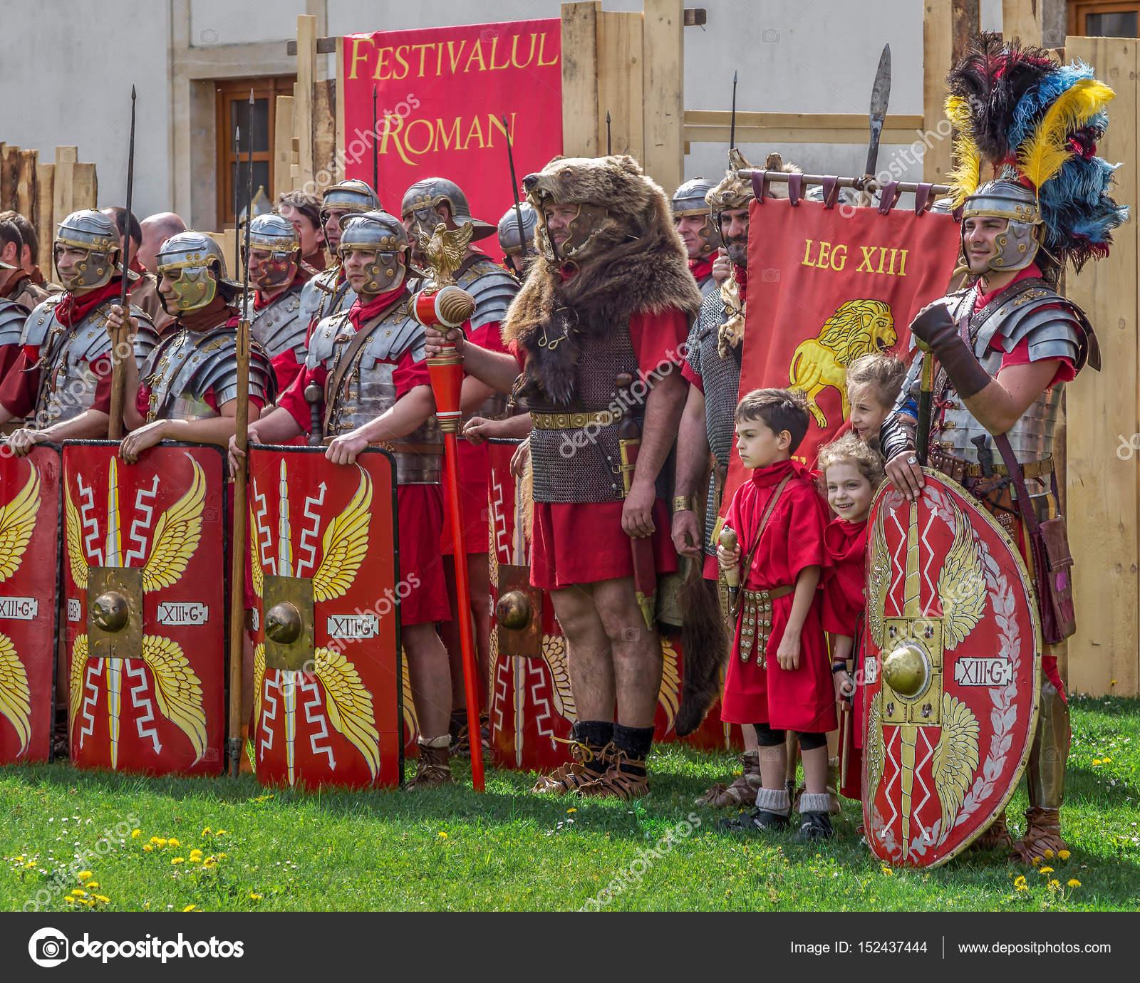 Roman soldiers in battle costume — Stock Editorial Photo ...