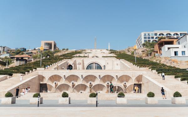 Jerewan Cascade Complex